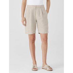 Eileen Fisher Easy Fit Organic Linen Shorts in Short Length Undyed Natural XL